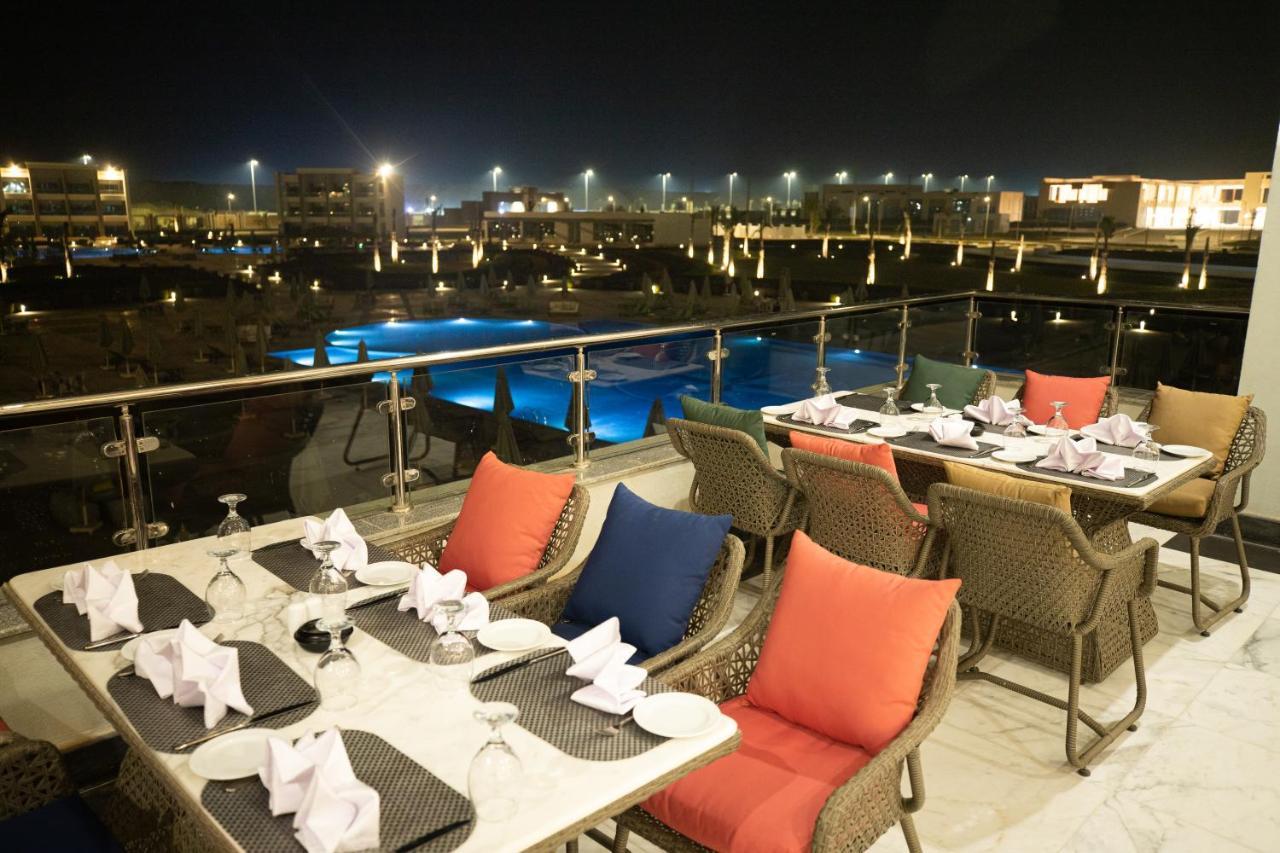 Tolip Olympic International City New Cairo Eksteriør billede